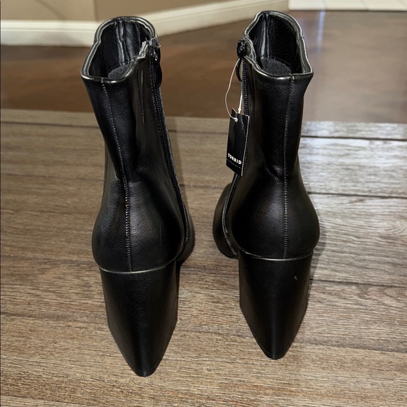 Torrid Square Toe Triangle Heel Bootie Black - Picture 4 of 12